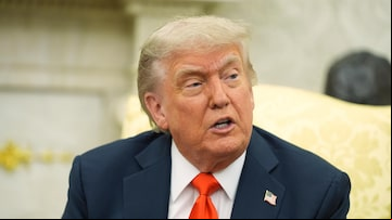 Trump afirmou ter retribuído convite feito 'gentilmente' por Xi para visitar a China